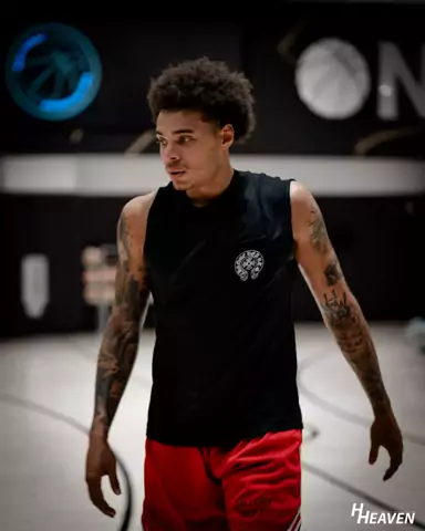 Player workout at an NBPA camp
